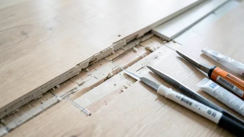 Wymiana paneli podłogowych cena