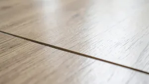 Wypełniacz do paneli podłogowych