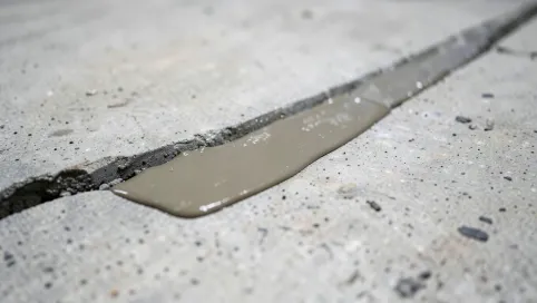 Wypełnienie dylatacji posadzki przemysłowej cena