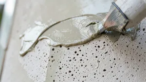 Zaciąganie klejem elewacji cena