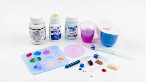 Zestaw do robienia biżuterii z żywicy epoksydowej