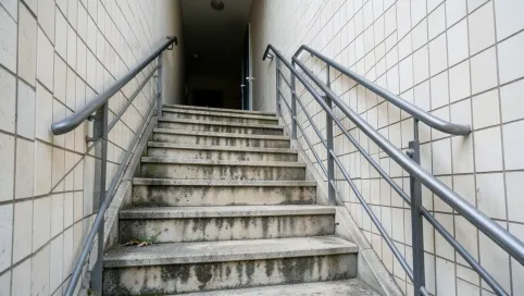 Zewnętrzna klatka schodowa cena