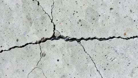 Żywica do pęknięć ścian