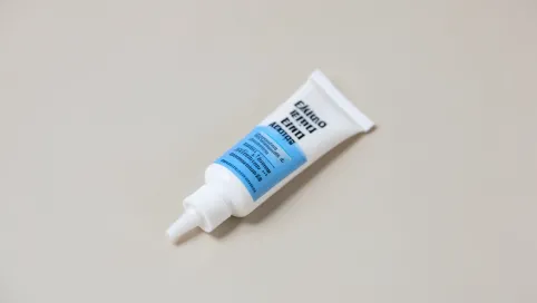 Klej do protez silikonowych