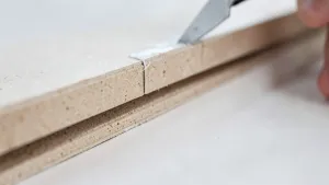 Klejenie listew MDF