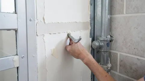 Klejenie płyt gk w łazienkach