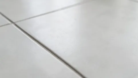 Mikrocement na płytki cena