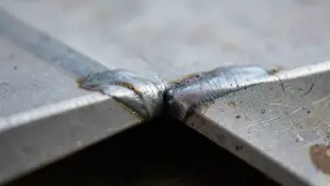 spoiny brzeg